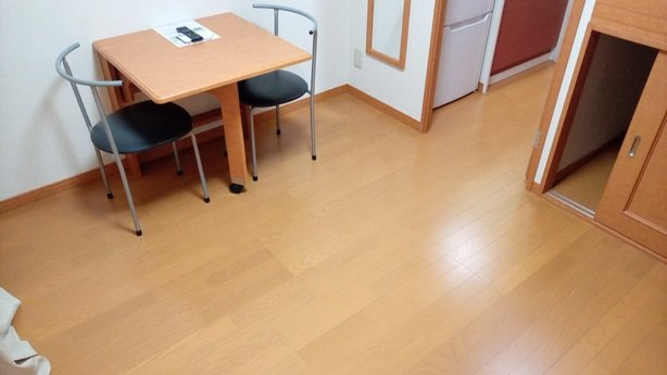 レオパレスプラージュの居間・リビング|使いやすい居間です