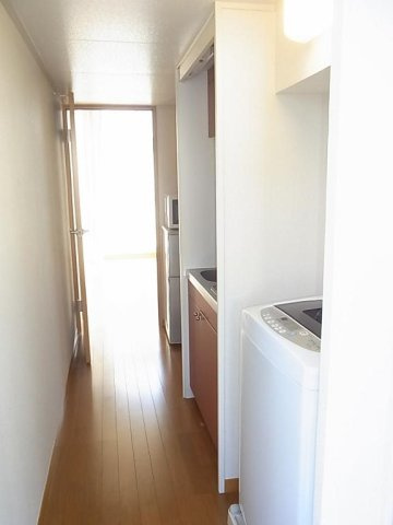 レオパレスクレストⅡのその他|廊下