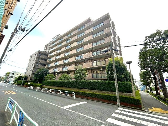 ライオンズマンション船堀親水公園　3階　リ　ノベーション済の外観