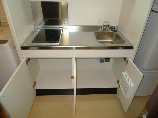 レオネクスト中海岸のキッチン|コンパクトなキッチンで掃除もラクラク