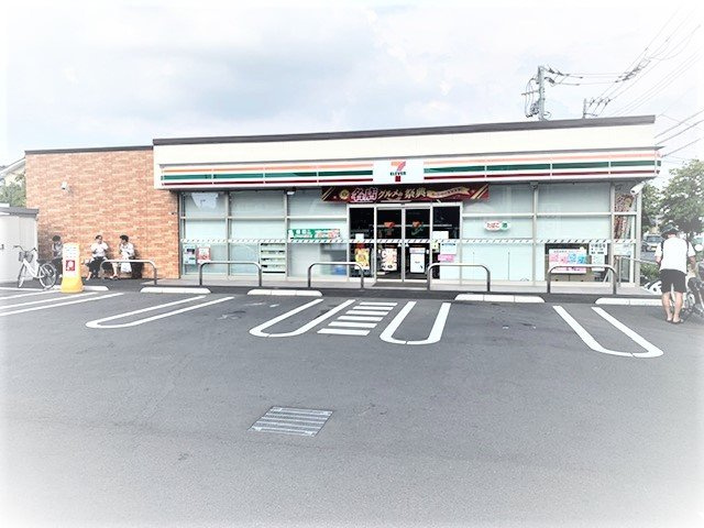 レオパレスＹＡＭＡの周辺|物件近くにコンビニ有り