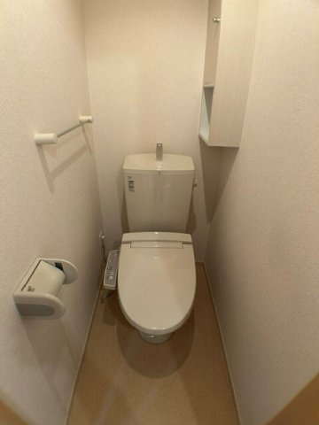 エテルノカーサのトイレ|コンパクトで使いやすいトイレです