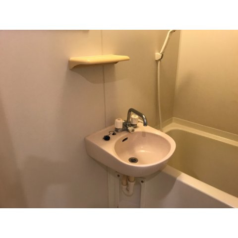 マルヴィエント湘南のトイレ|ゆったりとした空間のトイレです