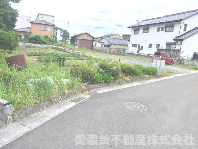 ６７１８５　岐阜市長良土地
