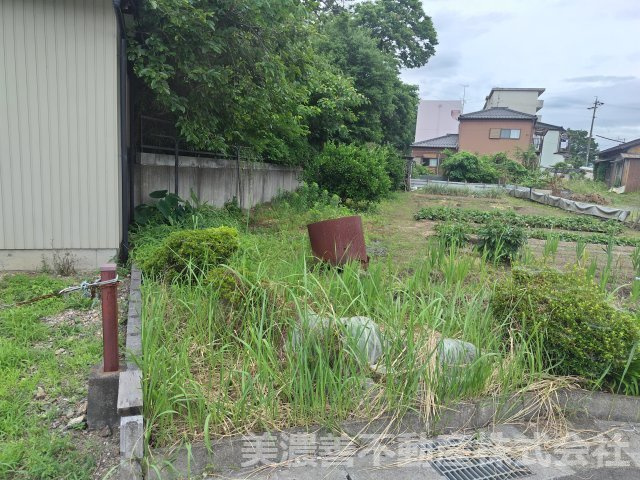 ６７１８５　岐阜市長良土地の外観