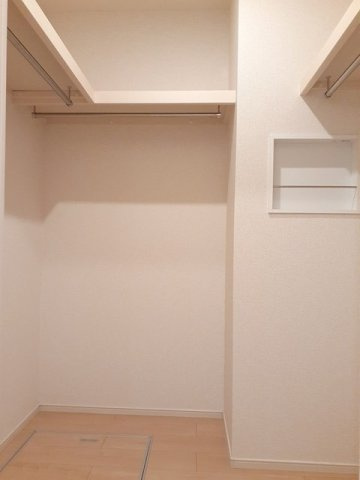 ワレアハレ中海岸の収納|便利な収納スペースです