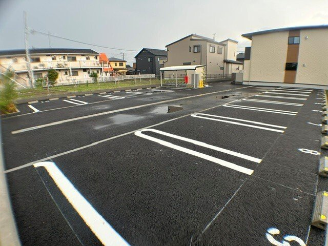 カフア　テラスの駐車場|車をお持ちの方に嬉しい駐車場付きの物件です