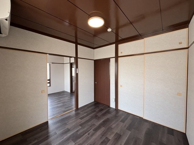 北村ビルの内装|内装は落ち着いています