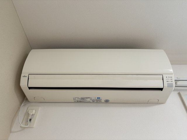北村ビルの内装|明るい室内です