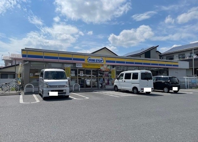 ウェルデンス平塚御殿Ⅱの周辺|ミニストップまで650m