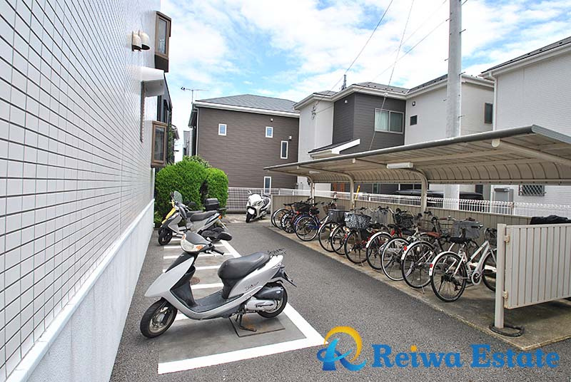 ラポール茅ヶ崎今宿の駐輪場