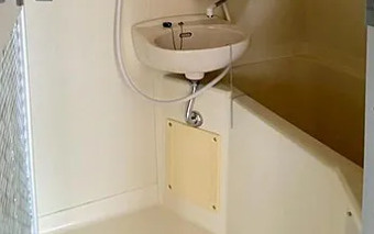ハイツかつらの浴室