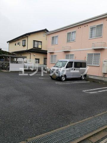 エスポワール本宿Ａの駐車場|高崎、前橋のお部屋探しはエンドスケープまで！お客様の理想お聞かせ下さい♪