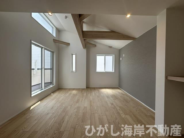 茅ケ崎市東海岸北5丁目　新築戸建　全４棟のダイニング|16.6帖　吹抜付LDK