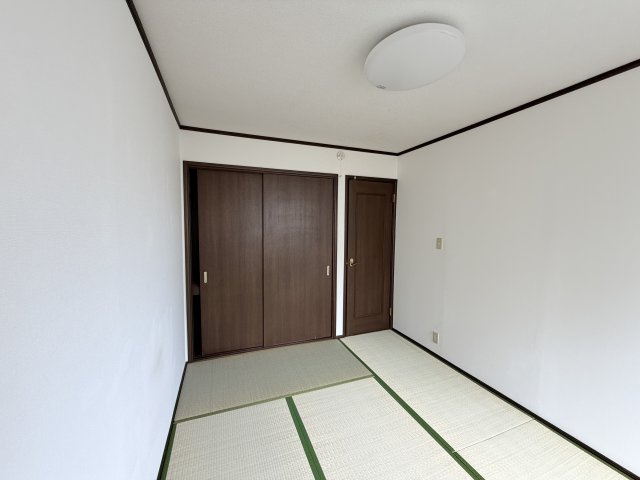 グランツ六甲の和室