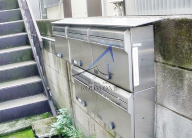 ライズステージ緑が丘のその他共用部分|集合ポストです。