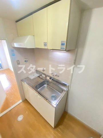 大阪市淀川区木川東２丁目の賃貸マンションのキッチン