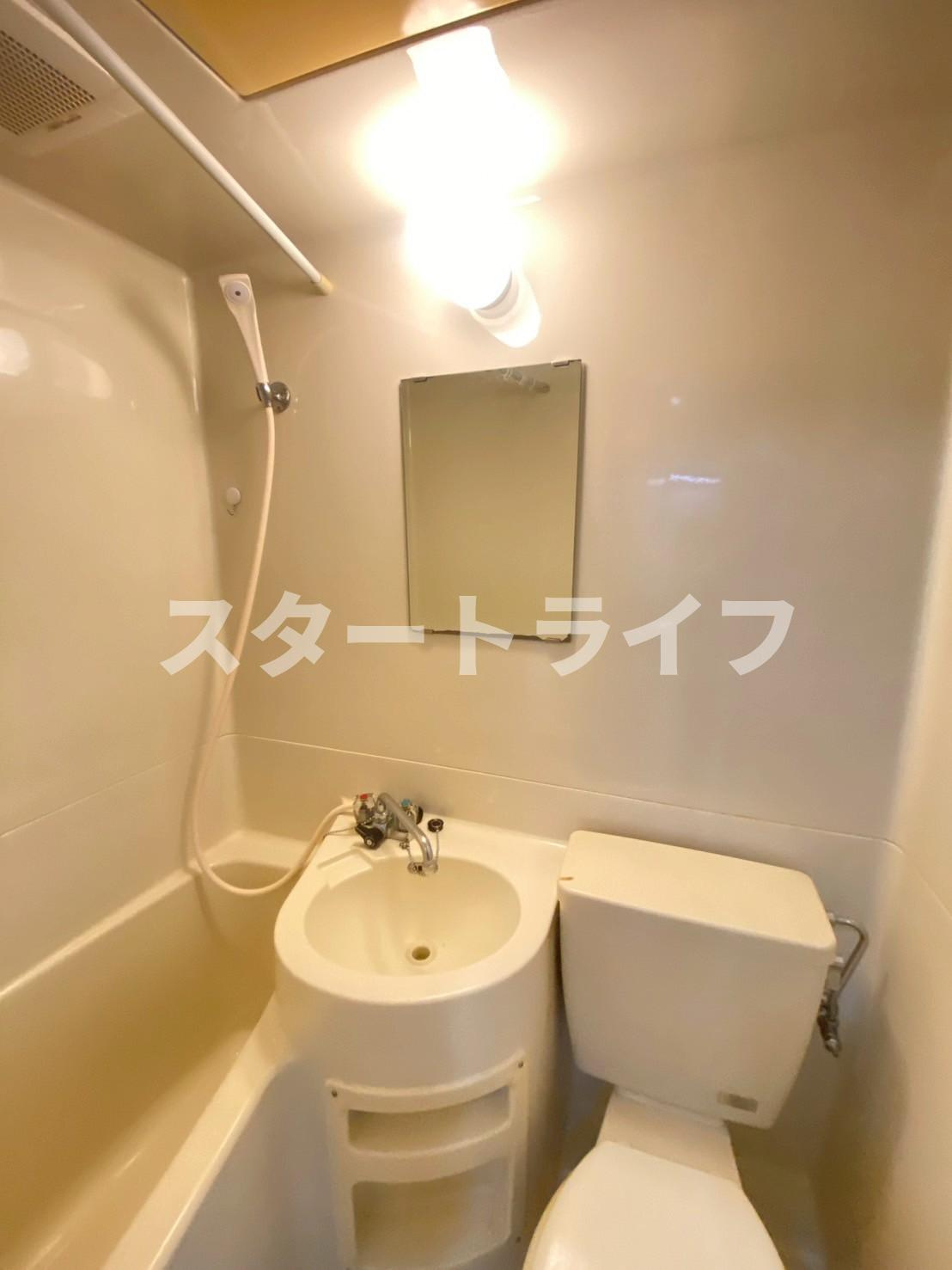 大阪市淀川区木川東２丁目の賃貸マンションの洗面所