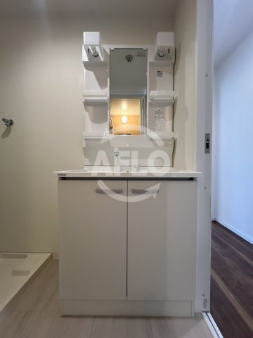 扇町亀甲マンション　菅北小学校の独立洗面台|扇町亀甲マンション　独立洗面台