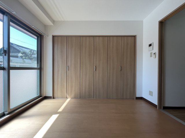 ハイネ2番館の洋室