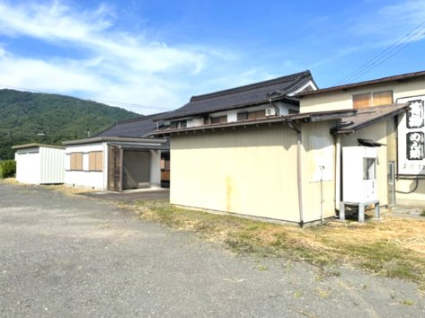 長浜市西浅井町大浦中古店舗併用住宅のその他|倉庫