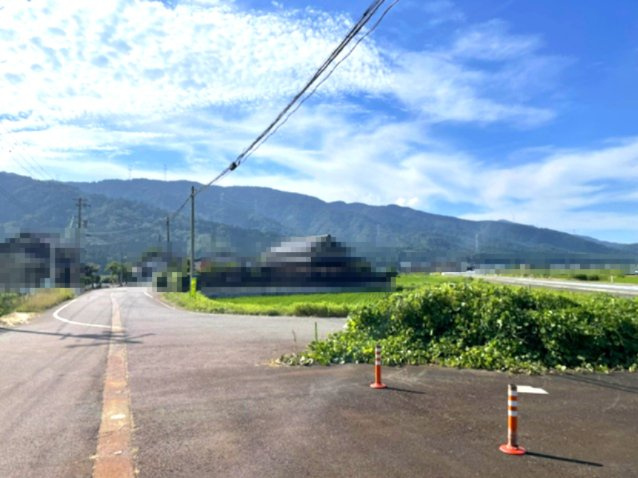 長浜市西浅井町大浦中古店舗併用住宅の周辺
