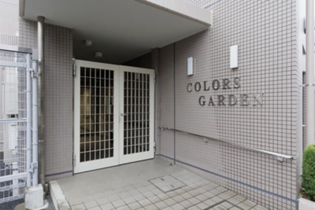 COLORS　GARDENのエントランス