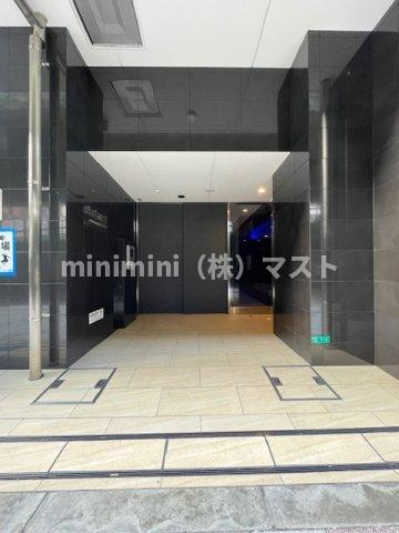 セレニテ日本橋ミラクのエントランス