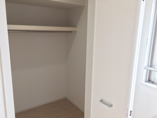 クレメントウエストクルメの収納|クローゼット付の寝室です☆