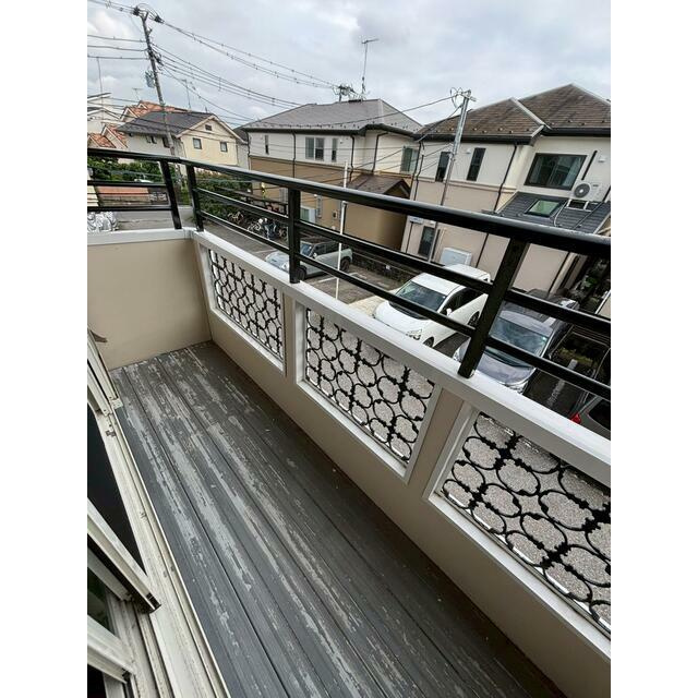 藤沢市辻堂３丁目のアパートのバルコニー