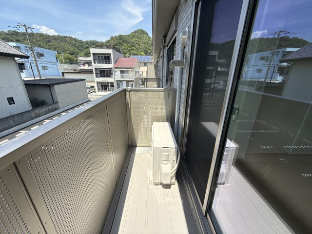 ハイムメゾン白鳥台のバルコニー
