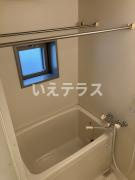 メゾンアイリスの浴室