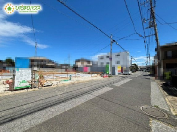 野田市中野台01期　新築戸建　4号棟の前面道路含む現地写真|接道：南東側約7.3m市道　接道：北東側約3.6ｍ市道