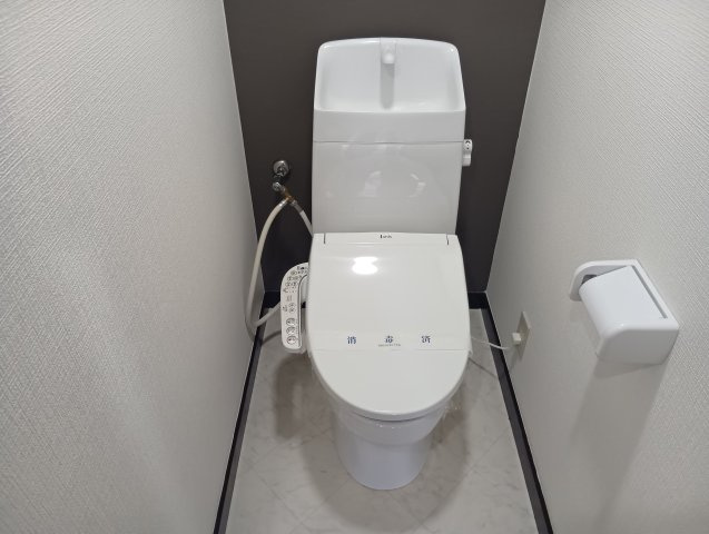 【寝室】