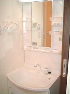 【洗面所】 | メゾン　シシー
