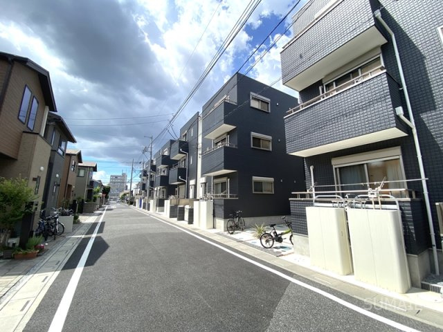 コンフィデンス東大宮Gのその他|セブンイレブンさいたま東大宮6丁目店