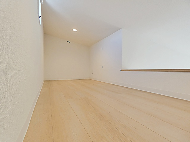 FOREST　VILLAのその他|広々としたロフト付き
