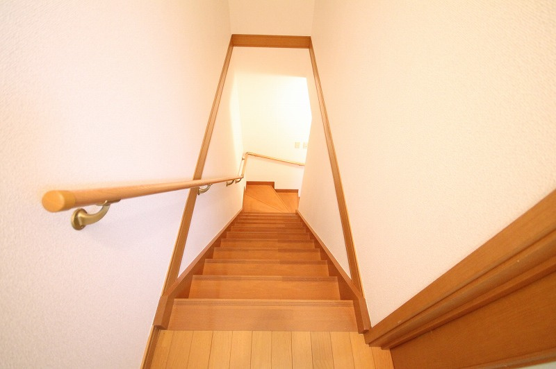 Avenue長久手の内装|明るい色調の室内です