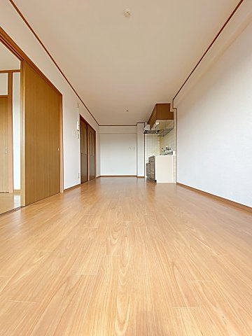 レジデンス　オーミの居間・リビング|使いやすいリビングです