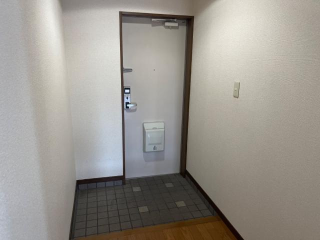 プティエシャトーの玄関|玄関