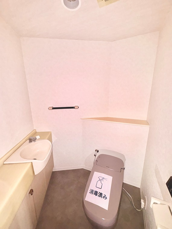 グローリアスヒルズ和合のトイレ|落ち着いたトイレです
