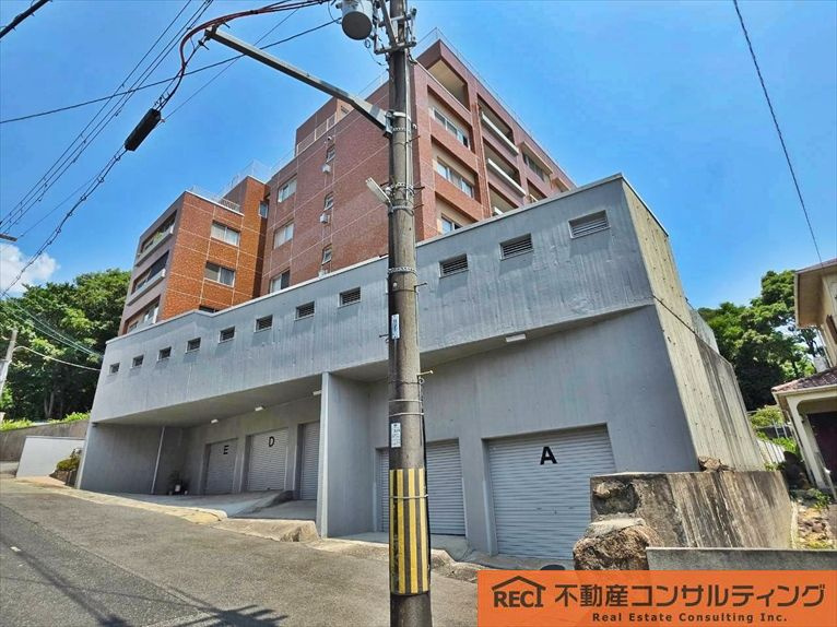 本山コープの外観