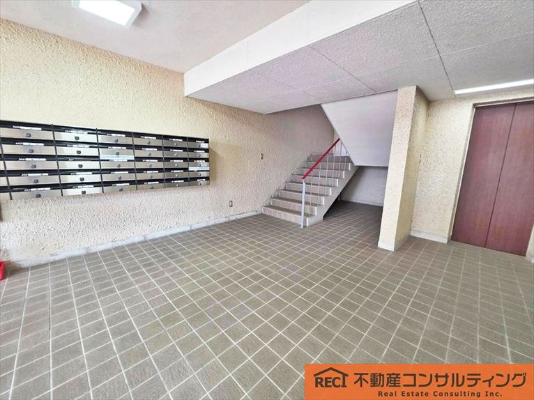 本山コープのエントランス