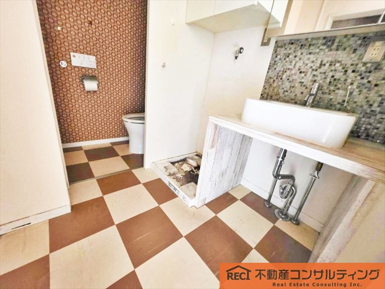 本山コープの独立洗面台