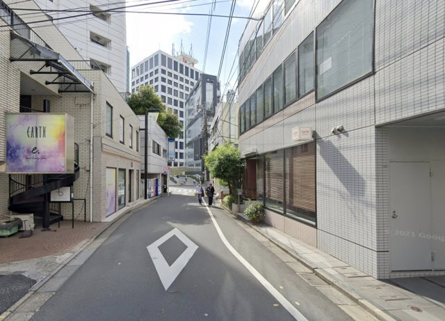 港区北青山２丁目の事務所の周辺