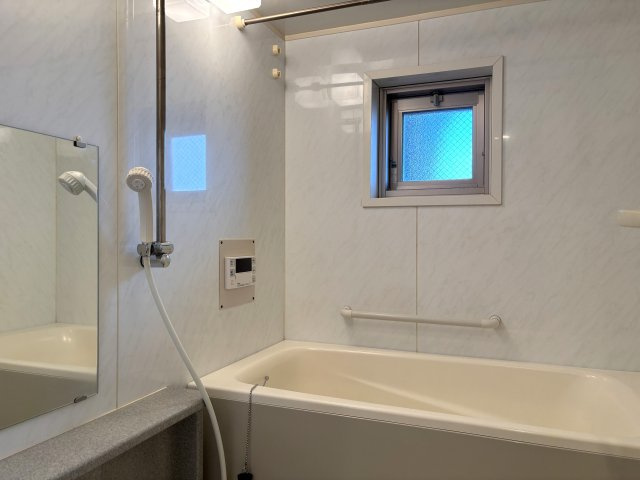 アパガーデンピア関屋の浴室