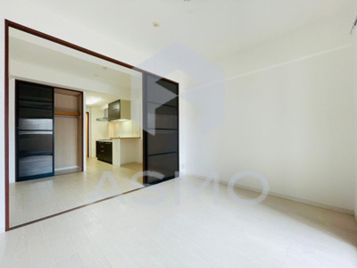 【居間・リビング】 | コンソラーレ東野田 | 同マンション別部屋参考写真