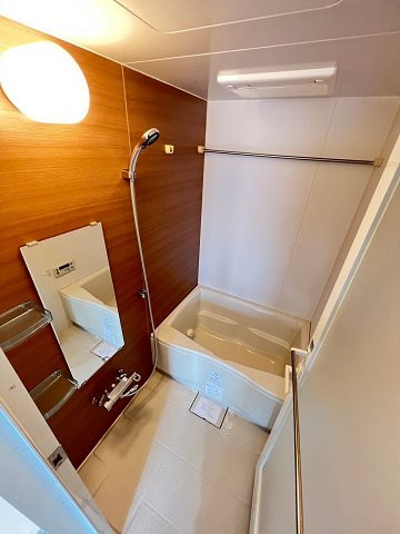 ベルファース尼崎の浴室