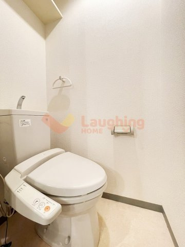 リード中央町のトイレ|コンパクトで使いやすいトイレです