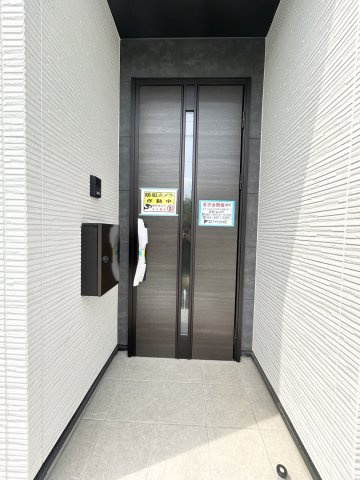 北九州市八幡東区中畑2期の玄関